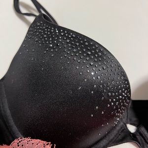 Victoria’s Secret very sexy push up bra with rhinestones